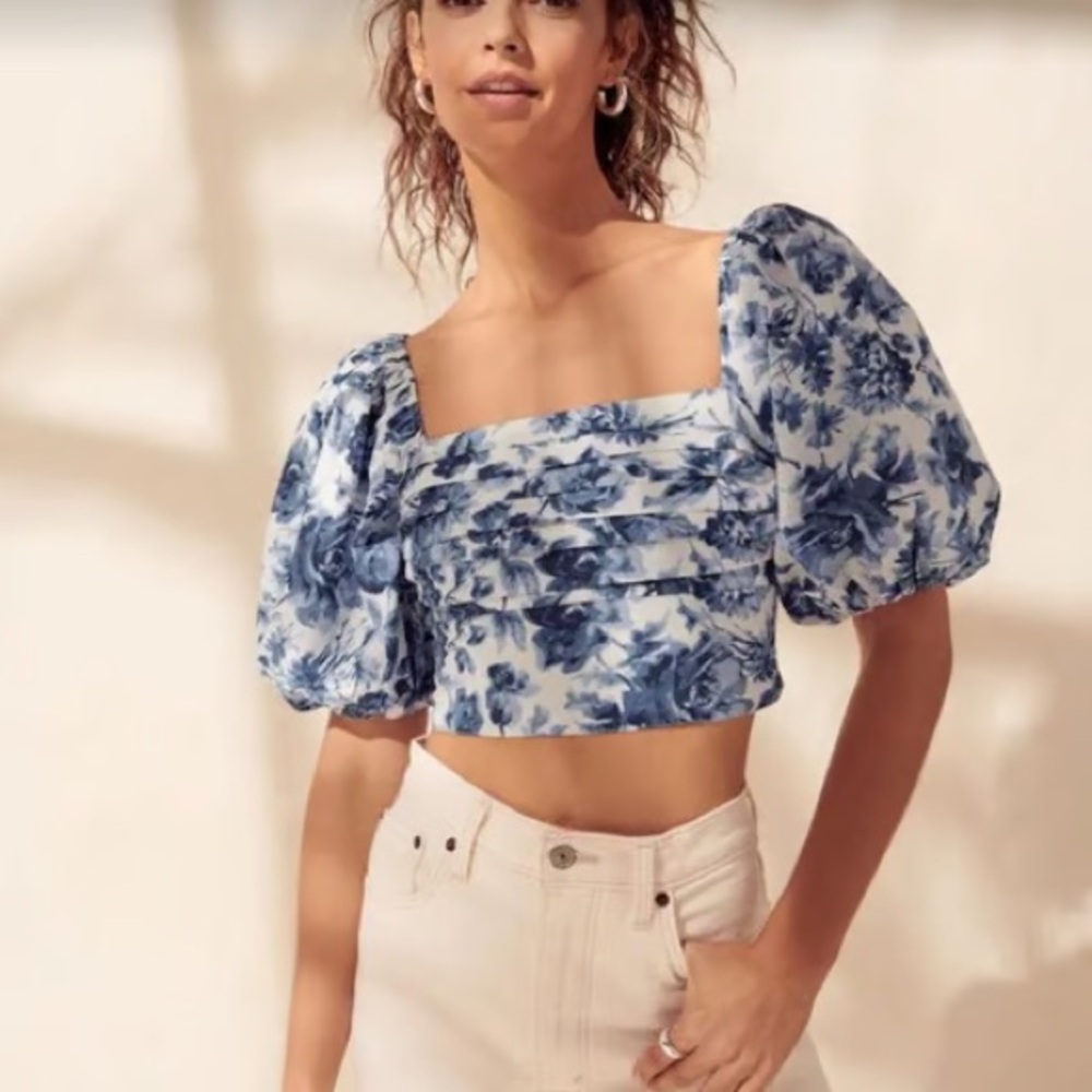 Abercrombie Poplin Puff Sleeve Blouse